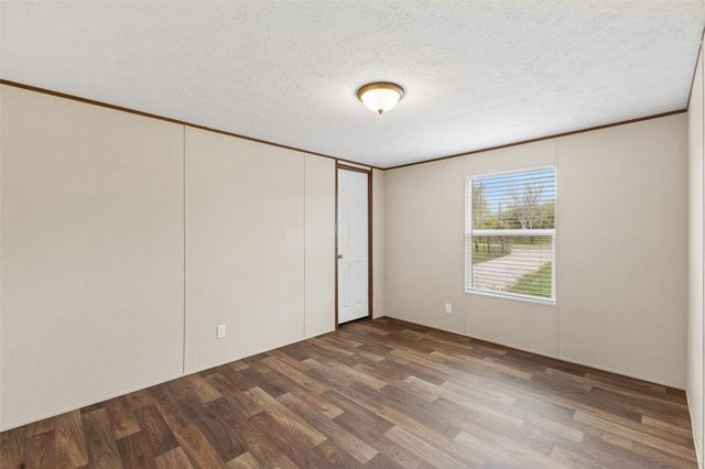 1014 Doe Run, Caldwell, TX 77836