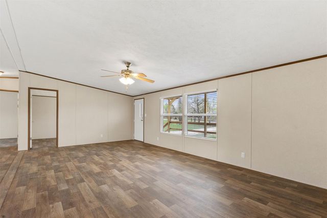 1014 Doe Run, Caldwell, TX 77836