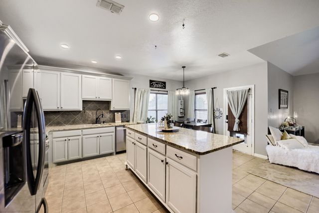47 Kramer Lane, Sanger, TX 76266