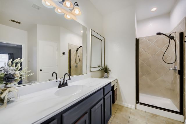 47 Kramer Lane, Sanger, TX 76266