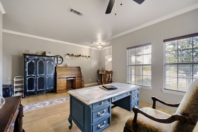 47 Kramer Lane, Sanger, TX 76266