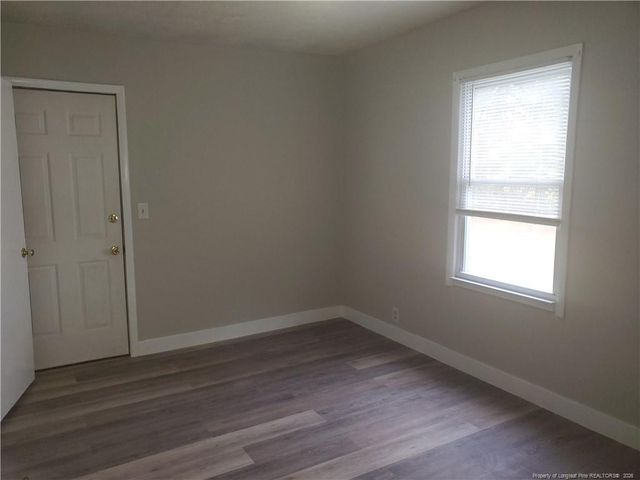 125-18 Bogard Circle, Spring Lake, NC 28390