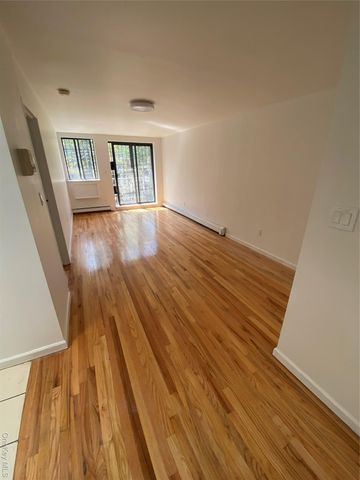 9229 53rd Avenue 3A, Elmhurst, NY 11373