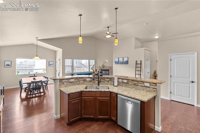 7617 Colorado Tech Drive, Colorado Springs, CO 80915