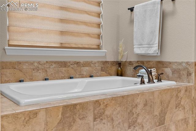 7617 Colorado Tech Drive, Colorado Springs, CO 80915