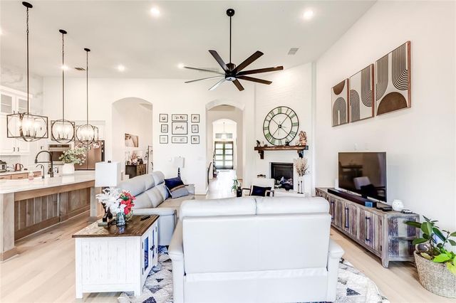 126 Little Stream CV, Austin, TX 78737