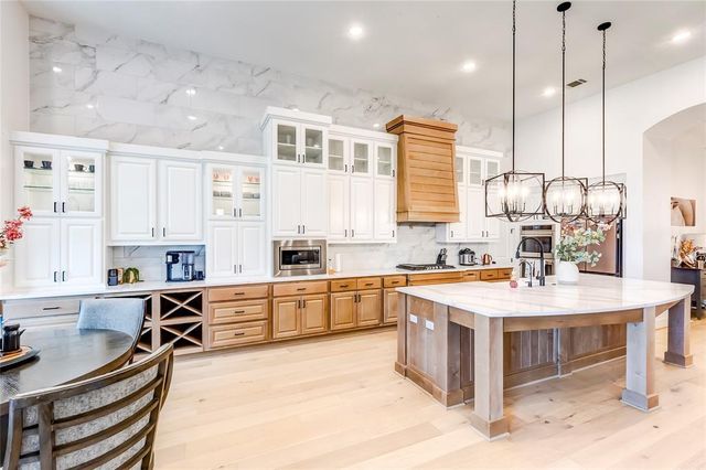 126 Little Stream CV, Austin, TX 78737