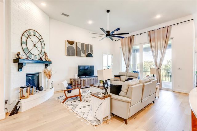 126 Little Stream CV, Austin, TX 78737