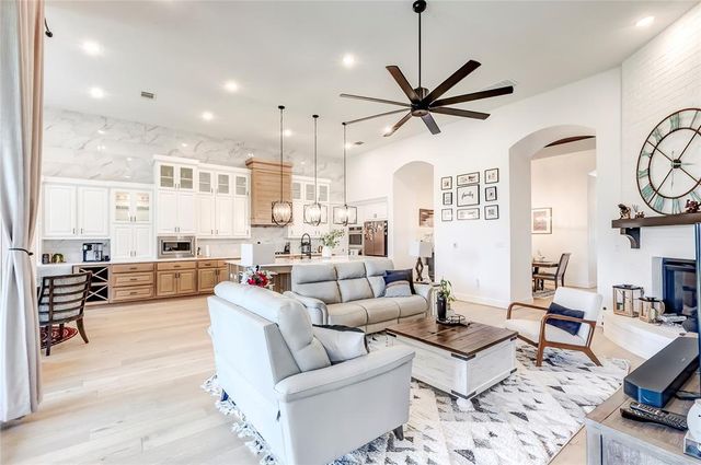 126 Little Stream CV, Austin, TX 78737