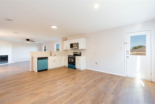 14108 Silkwood Drive, Fort Worth, TX 76052