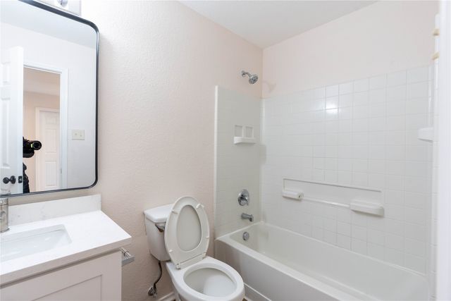 14108 Silkwood Drive, Fort Worth, TX 76052