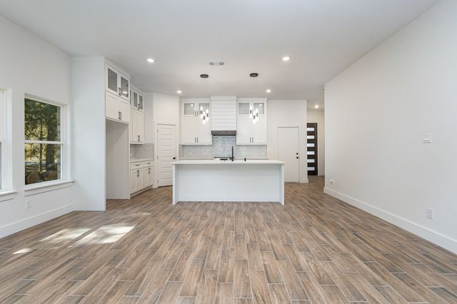 116 Oakwood Drive, Trinidad, TX 75163