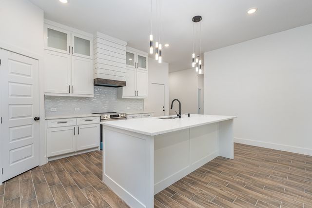 116 Oakwood Drive, Trinidad, TX 75163