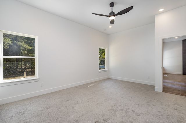 116 Oakwood Drive, Trinidad, TX 75163