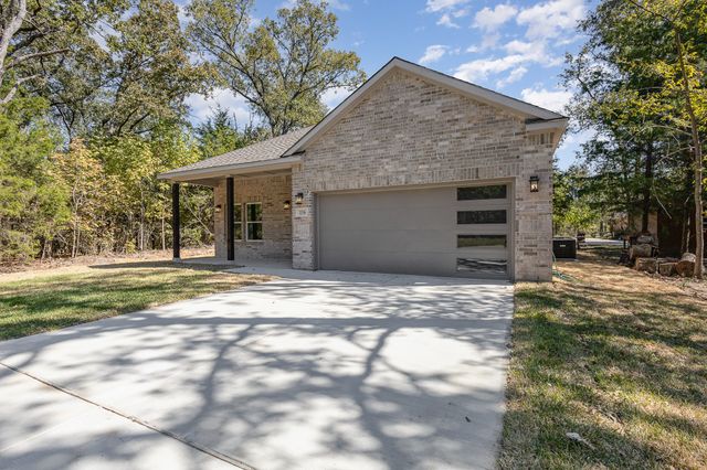 116 Oakwood Drive, Trinidad, TX 75163