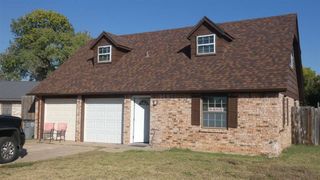 2719 NW 75th St, Lawton, OK 73505