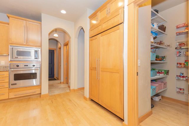 N1499 FOREST GLEN DRIVE, Greenville, WI 54942