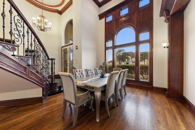 1202 Regents Park Court, Desoto, TX 75115