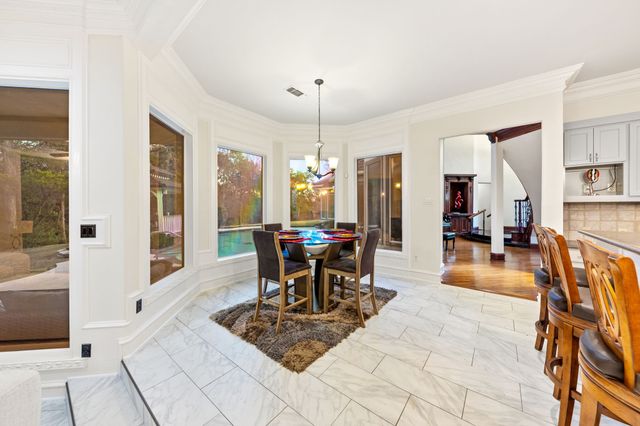 1202 Regents Park Court, Desoto, TX 75115