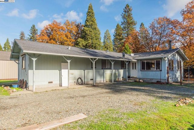 56 Horseshoe Ln., Weaverville, CA 96093