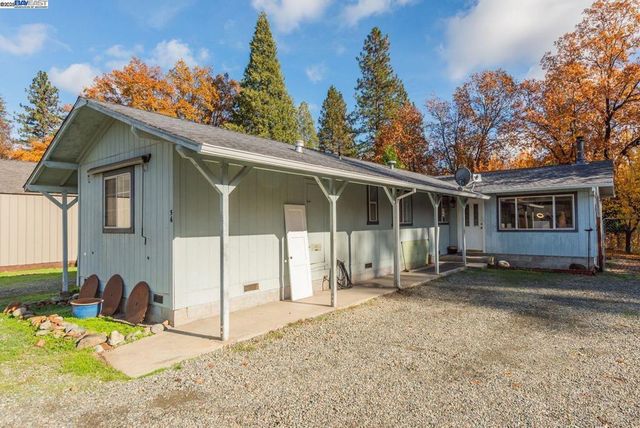 56 Horseshoe Ln., Weaverville, CA 96093