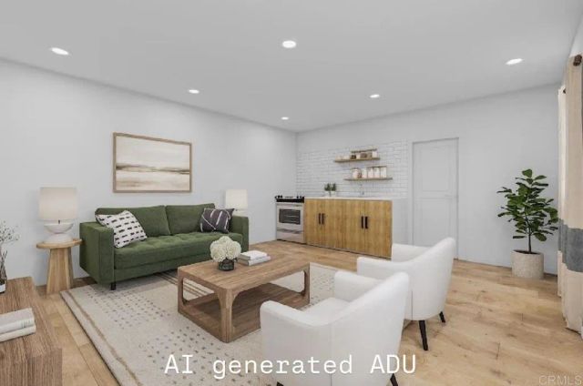 2319 Charles Way, El Cajon, CA 92020
