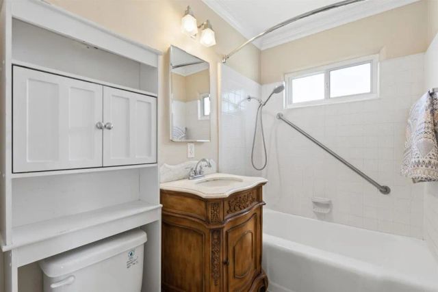 2319 Charles Way, El Cajon, CA 92020