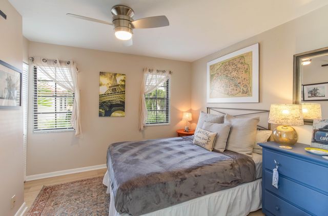 1734 Harborside Circle, Wellington, FL 33414