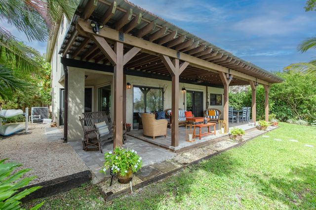 1734 Harborside Circle, Wellington, FL 33414