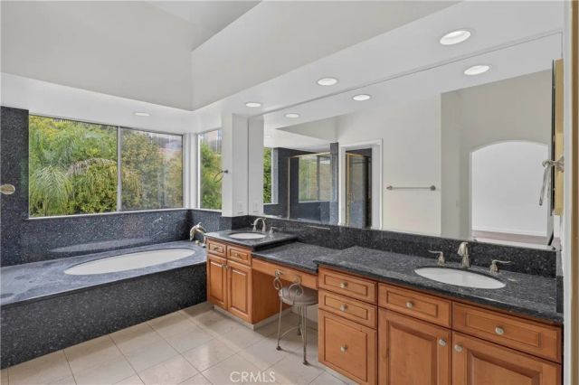24712 Calle Conejo, Calabasas, CA 91302