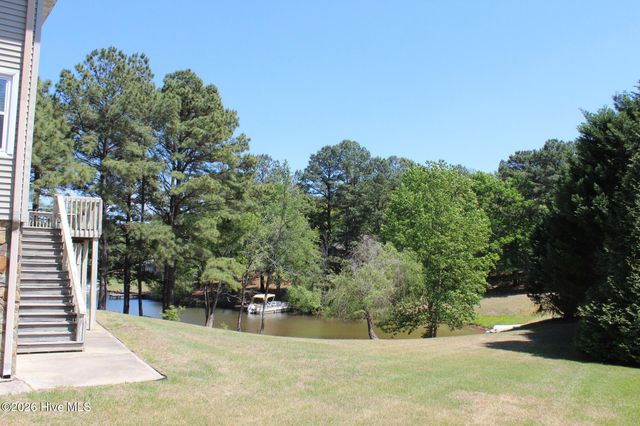 139 Pleasant View Lane, West End, NC 27376