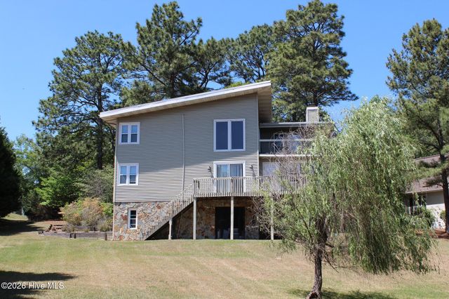139 Pleasant View Lane, West End, NC 27376
