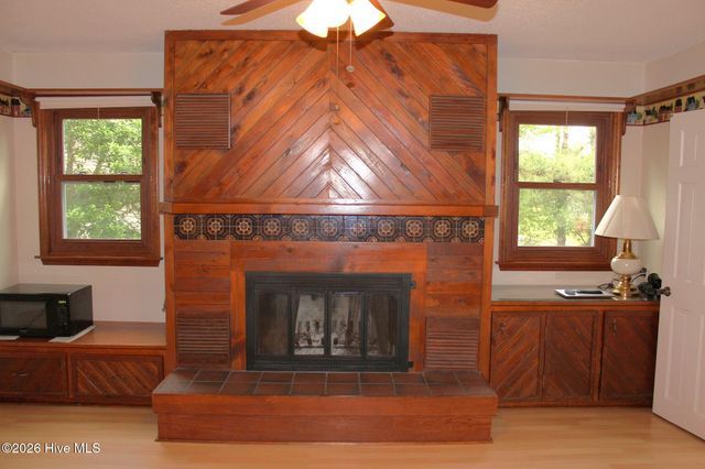 139 Pleasant View Lane, West End, NC 27376