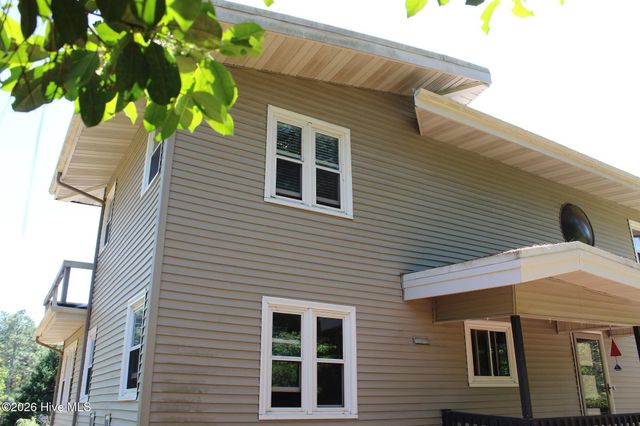 139 Pleasant View Lane, West End, NC 27376