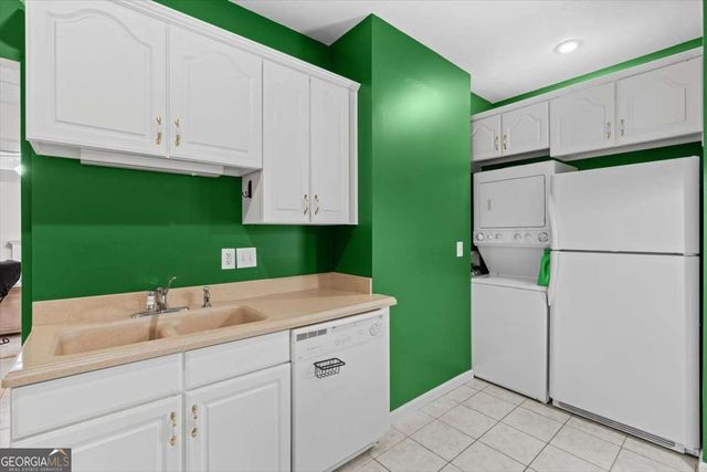 4457 Cavallon Way NW, Acworth, GA 30101