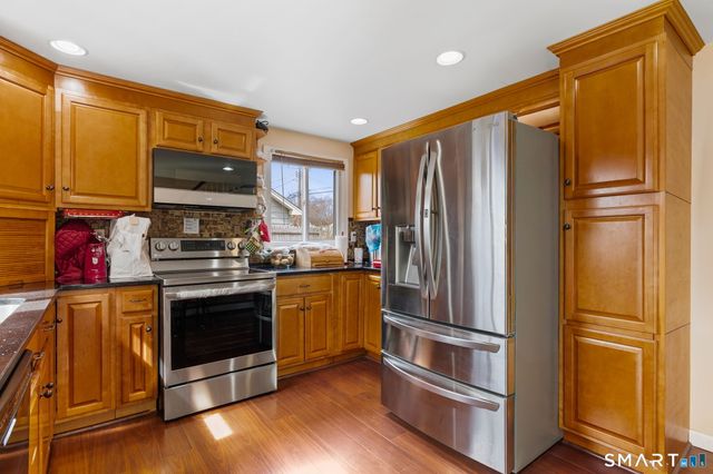 198 Woodycrest Drive, East Hartford, CT 06118