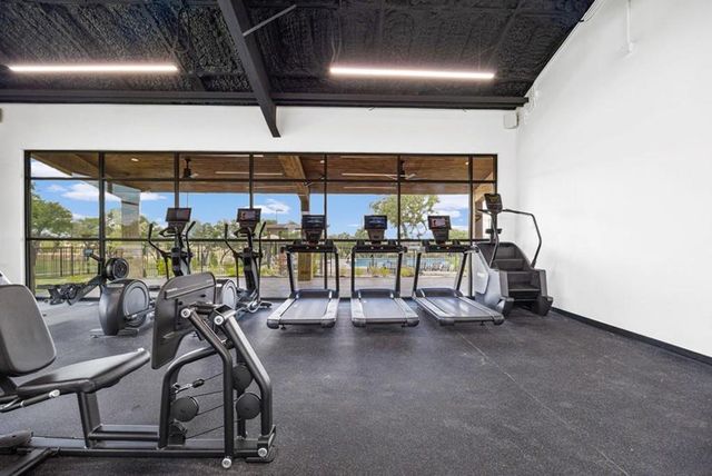 1304 Salt Lick DR, Georgetown, TX 78633