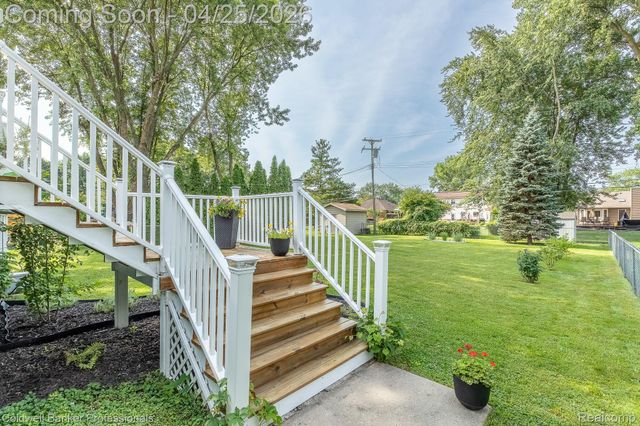 23540 Harvard Shore Drive, Clinton Charter Township, MI 48035