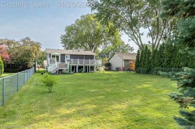 23540 Harvard Shore Drive, Clinton Charter Township, MI 48035