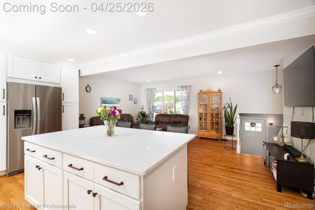 23540 Harvard Shore Drive, Clinton Charter Township, MI 48035