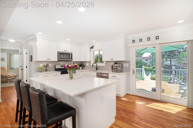 23540 Harvard Shore Drive, Clinton Charter Township, MI 48035