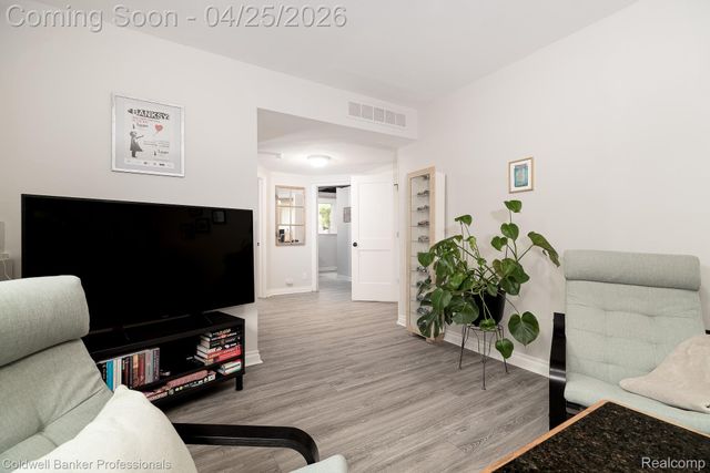 23540 Harvard Shore Drive, Clinton Charter Township, MI 48035