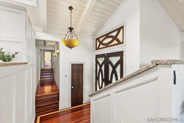 1141 Luneta Drive, Del Mar, CA 92014