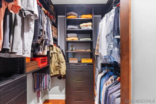 1141 Luneta Drive, Del Mar, CA 92014