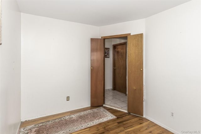 151-80 17th Road, Whitestone, NY 11357