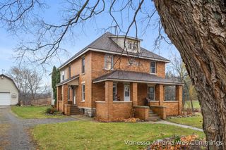 9566 Peach Ridge Avenue, Sparta, MI 49345