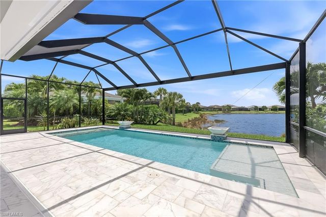 8980 Mustique LN, Naples, FL 34114