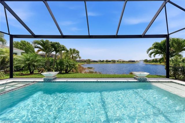 8980 Mustique LN, Naples, FL 34114