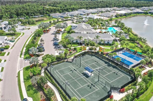 8980 Mustique LN, Naples, FL 34114