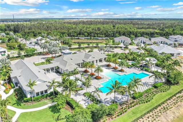 8980 Mustique LN, Naples, FL 34114